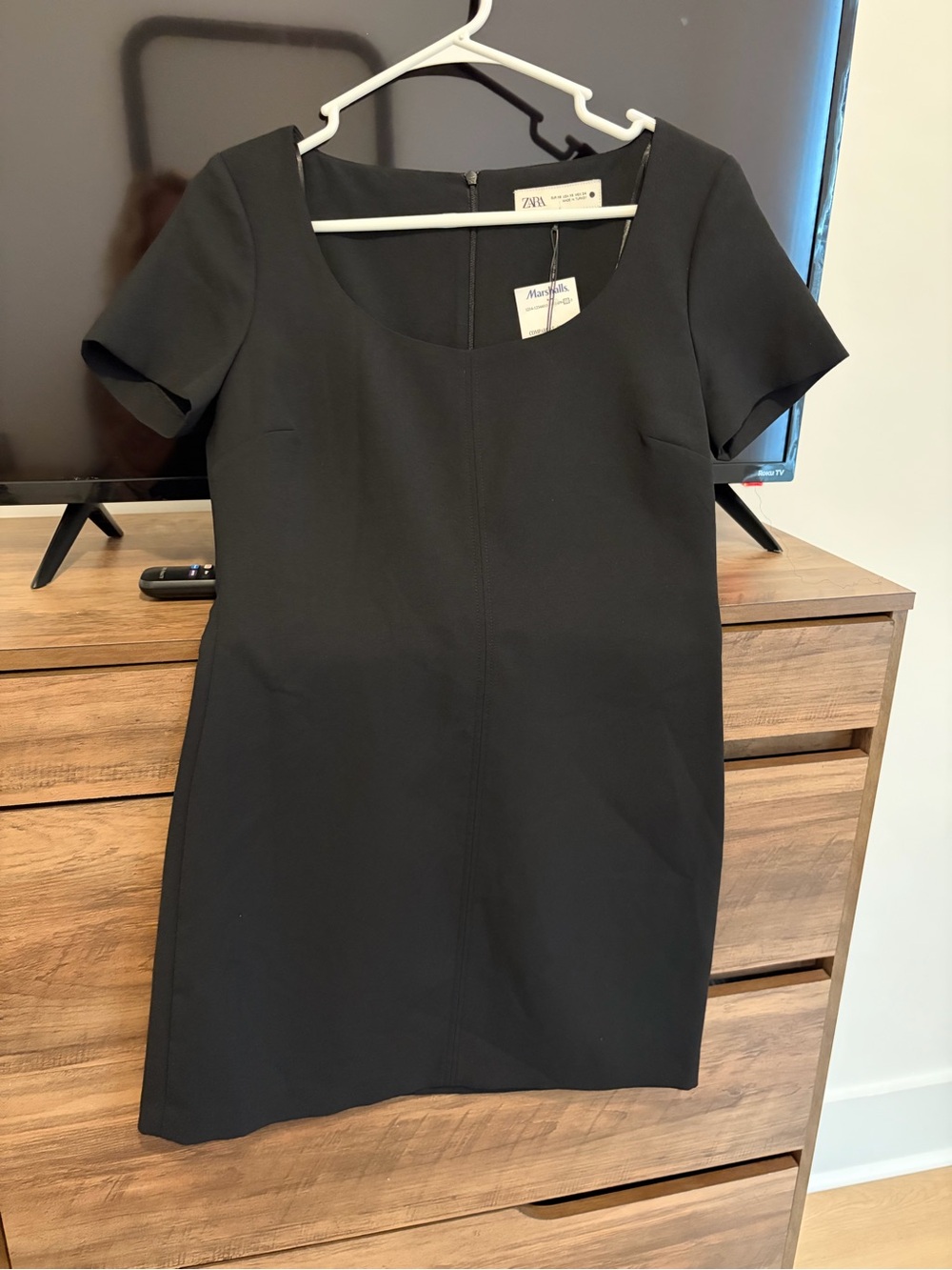 Zara Black Short-Sleeve Mini Shift Dress